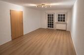 Foto - Renovierte 3-Zimmer-Wohnung (70 m²) mit Terrasse & Gartenzugang