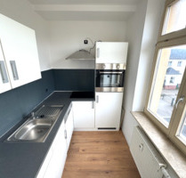 Frisch Renovierte 2 Zimmer Wohnung in Chemnitz | EBK+STELLPLATZ