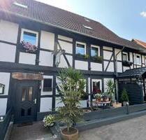 Individuelles, historisches großes Fachwerkhaus am Harzrand - Kalefeld