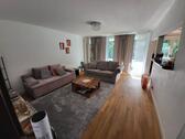 Foto - Attraktive 4-Zimmer-Wohnung mit Balkon im 3. OG