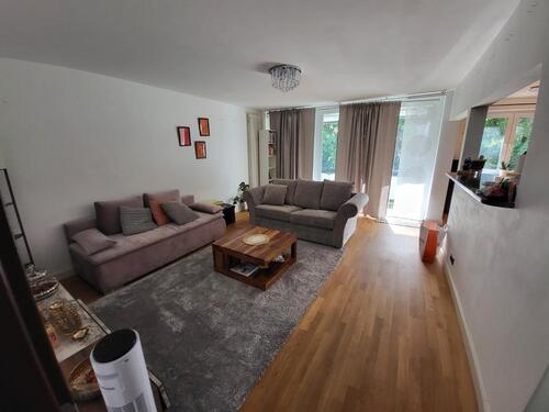 Foto - Attraktive 4-Zimmer-Wohnung mit Balkon im 3. OG