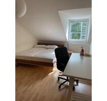 EIN ZIMMER WG ZU VERMIETEN SOFORT AB END JANUAR - Stuttgart Bad Cannstatt