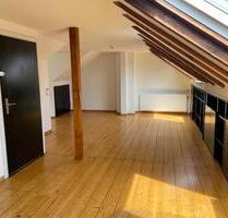 Schöne, helle Dachgeschoss Wohnung Iserlohn Zentrum