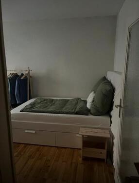 Foto - WG-Zimmer zur Teilzeitnutzung in Altbauwohnung – München-Westend