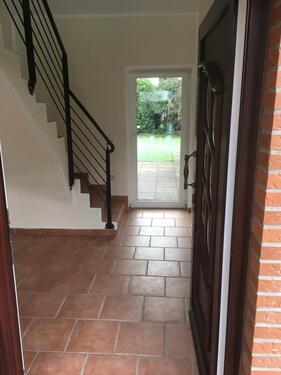 Foto - 2ZKBB mit separaten Eingang - 750,00&nbsp;EUR Kaltmiete, ca.&nbsp; 75,00&nbsp;m&sup2;