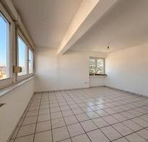 Charmante 2,5-Zimmer-Maisonettewohnung in Köln-Holweide