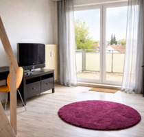 Charmante, ruhige DG-Wohnung, 1,5 Zimmer, in Ingolstadt-SW