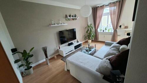 Foto - ANFRAGESTOPP !!! Helle, freundliche Zwei-Zimmer-Wohnung