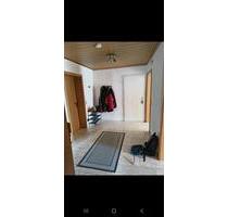 Wohnung im 1. OG zu vermieten - 850,00&nbsp;EUR Kaltmiete, ca.&nbsp; 88,00&nbsp;m&sup2; in Möttingen (PLZ: 86753)