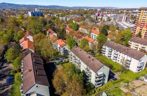 Foto - 4-Zimmer Wohnung in Bockenheim, renoviert, Balkon, provisionsfrei