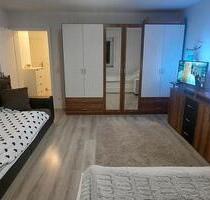 1-Zimmer-Wohnung mit Balkon, U-Bahn 1 Min, Stadtpark gegenüber - Stuttgart Stuttgart-Ost