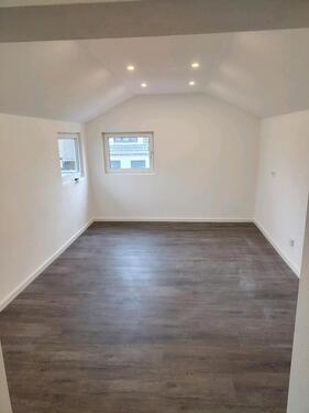 Foto - 1.5 Zimmer Dachgeschoßwohnung zur Miete in Sankt Leon-Rot