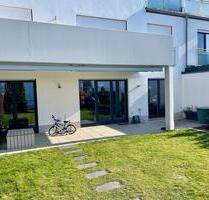 4-Zimmer-EG-Wohnung (BJ2013), Terrasse und Garten in zentraler La - Ingolstadt Südost
