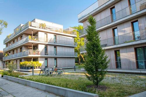 Foto - 3 Zimmerwohnung mit großen Balkon in der Mittelstraße 3, 13158 Berlin-Pankow (OT Wilhelmsruh)