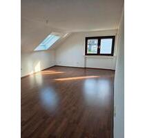 Helle 1-Zimmer Wohnung im Dachgeschoss | 46 m² | separate Küche - Dortmund Bövinghausen