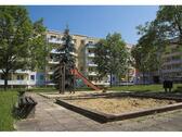 Foto - 3-Raum-Wohnung mit Balkon - 325,00 EUR Kaltmiete,