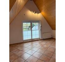 Schöne, helle Dachgeschosswohnung - Brechen