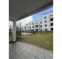 Erdgeschosswohnung mit 3 Zimmern, großer Terrasse, 2 Bädern und Einbauküche - Berlin Treptow-Köpenick