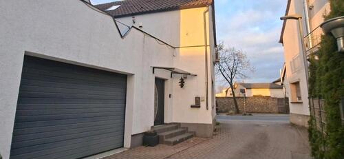 Foto - Haus zu verkaufen Westhofen - 290.000,00&nbsp;EUR Kaufpreis, ca.&nbsp; 120,00&nbsp;m&sup2;