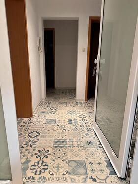 Foto - 3 Zimmer Wohnung, EBK, Terasse, Bad mit Dusche und Wanne 650€ KM!