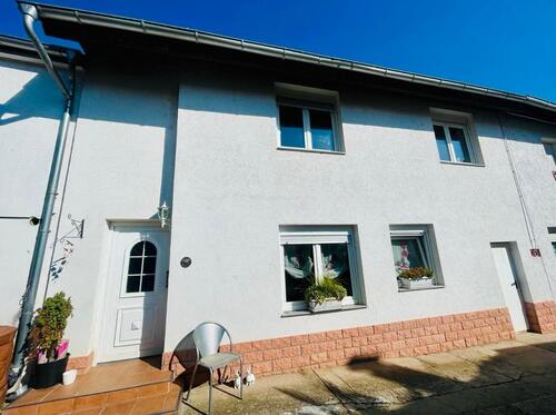 Foto - Sofort einziehen und wohlfühlen! Charmantes Reihenendhaus