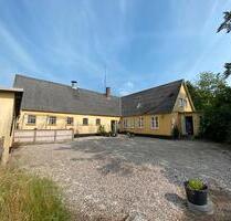 Resthof mit Pferdehaltung - 850,00&nbsp;EUR Kaltmiete, in Flensburg (PLZ: 24937)