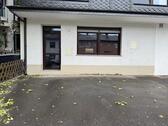 Foto - Moderne Praxisfläche mit vielseitigen Nutzungsmöglichkeiten inkl. 2 Stellplätze + Außenbereich