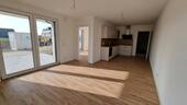 Foto - Neubau: 2 Zimmer, EBK, Bad, Terrasse, Stellplatz
