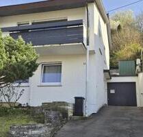 Gepflegte 5-Zimmer Doppelhaushälfte in Wernau mit Garten und Gara - Wernau (Neckar)