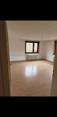 Foto - 3 Zimmer Wohnung mit Garage - 580,00&nbsp;EUR Kaltmiete, ca.&nbsp; 80,00&nbsp;m&sup2;