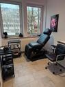 Foto - Arbeitsplatz Stuhl im Beauty & Tattoo Studio zu vermieten –