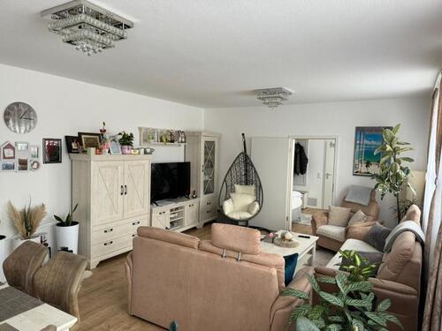 Foto - Großzügige 3,5-Zimmer-Wohnung mit Balkon – 100 m² im 2. OG in Rec