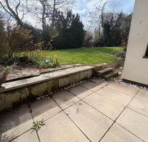 3-Zimmer-Souterrainwohnung mit Terrasse und Gartenmitnutzung - Dortmund Aplerbeck
