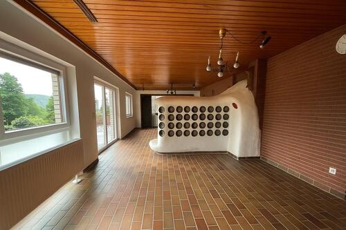 Foto - Großzügige Wohnung mit Terrasse, Wintergarten und Garten