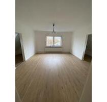 Attraktive 3,5-Zimmer-Wohnung mit Garage und Einbauküche - Schwalmstadt