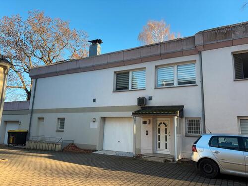 Foto - Privatvermietung 4 Raum Wohnung als freistehendes EFH in 09212