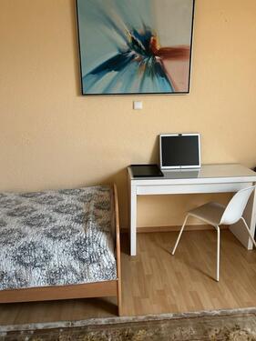 Foto - Dachgeschoßwohnung in Neuss zur Miete