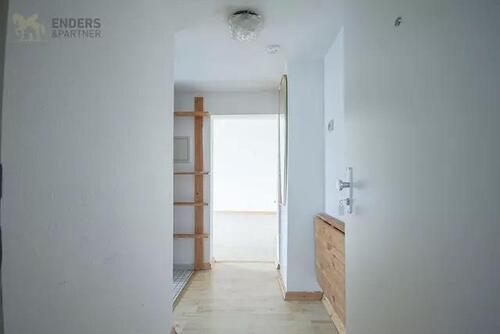 Foto - 1 Zimmer Dachgeschoßwohnung zur Miete in Trier