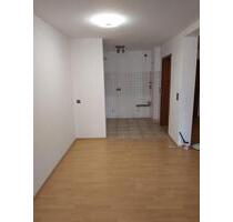 ***HELLE, FREUNDLICHE 2 ZIMMER WOHNUNG IN BECHHOFEN***