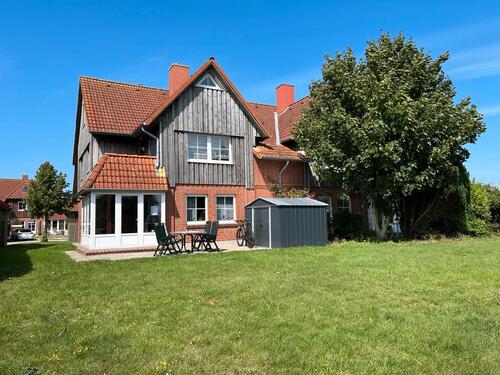 Foto - Große renovierte Obergeschosswohnung mit Südbalkon