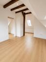 Foto - 2 Zimmer Dachgeschoßwohnung in Karlsdorf-Neuthard