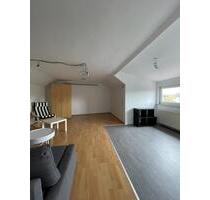 2-Zimmer-Dachwohnung in Gustavsburg - Ginsheim-Gustavsburg