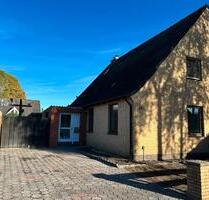 Charmante Doppelhaushälfte mit großem Südgrundstück in Oldenburg