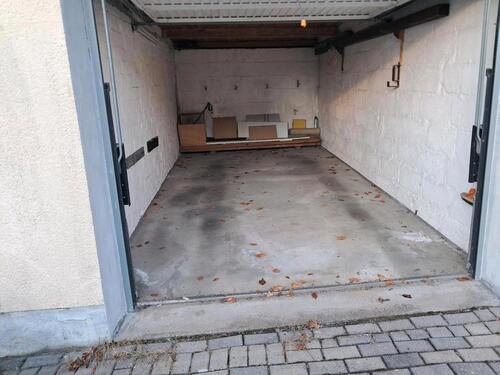 Foto - Garage Dinslaken Marthastraße - 75,00&nbsp;EUR Miete,