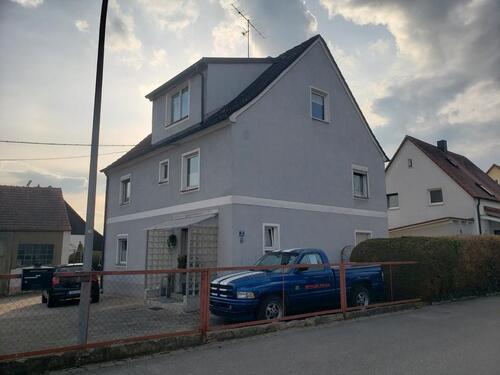Foto - Mehrfamilienhaus, Wohnhaus in Regenstauf
