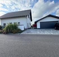 Haus zu Verkaufen in einer Traumhaften Lage mit Weitblick - Asbach