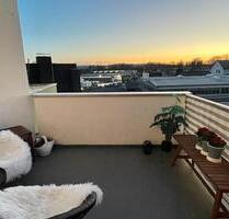Kapitalanlage: Gepflegte 2-Zimmer-Wohnung mit Balkon & Weitblick - Düren