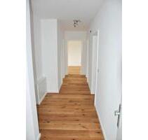 Schöne großzügig geschnittene 4 Zimmer Wohnung in Friedrichsdorf - Gütersloh Avenwedde