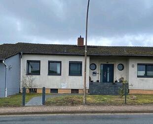 Einfamilienhaus-Bungalow - 289.000,00&nbsp;EUR Kaufpreis, ca.&nbsp; 165,00&nbsp;m&sup2; in Schöningen (PLZ: 38364)