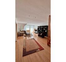 Maisonette-Wohnung mit Balkon und Stellplatz zu vermieten - Fredenbeck
